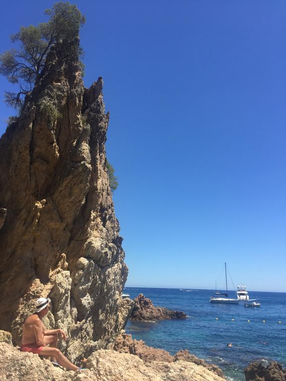 Azteka Blue 2 Bed Apartment Calella De Palafrugell Luaran gambar