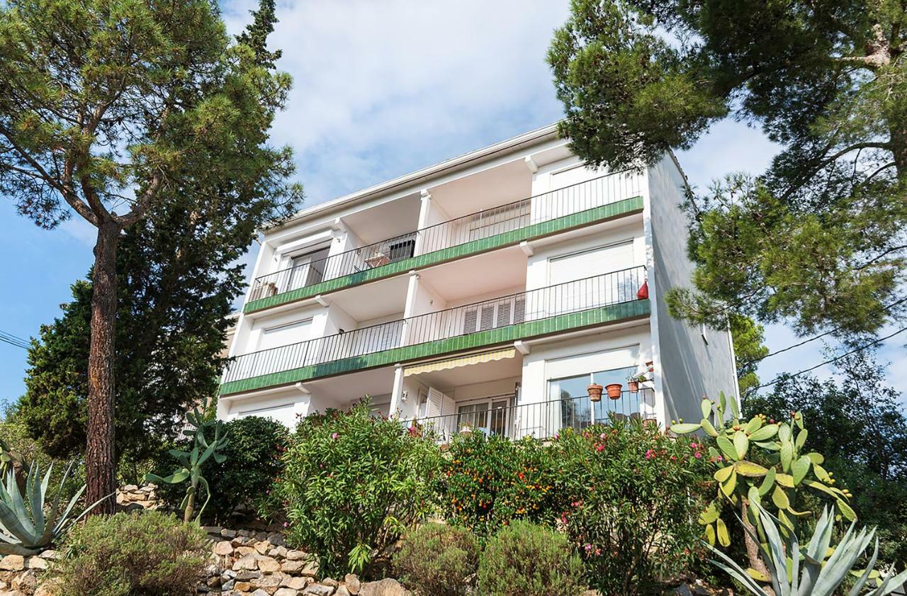 Azteka Blue 2 Bed Apartment Calella De Palafrugell Luaran gambar