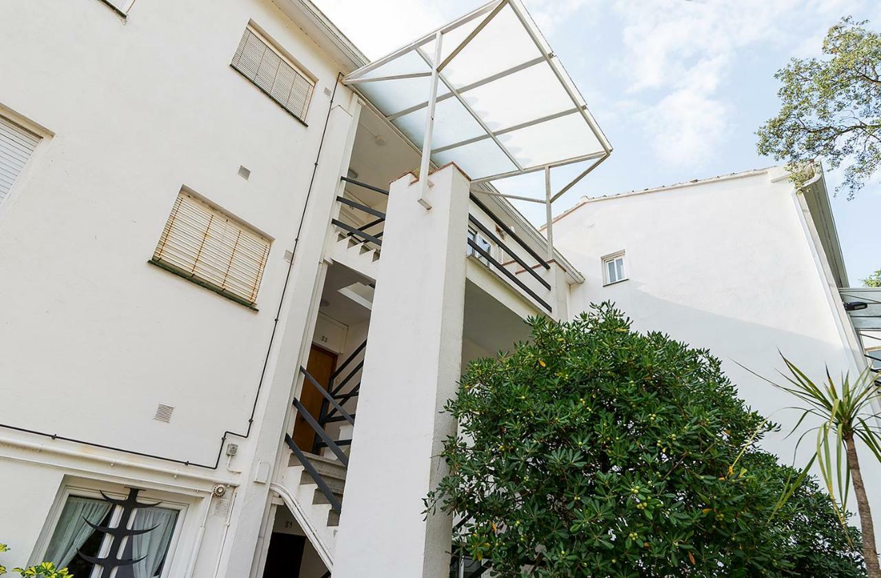 Azteka Blue 2 Bed Apartment Calella De Palafrugell Luaran gambar